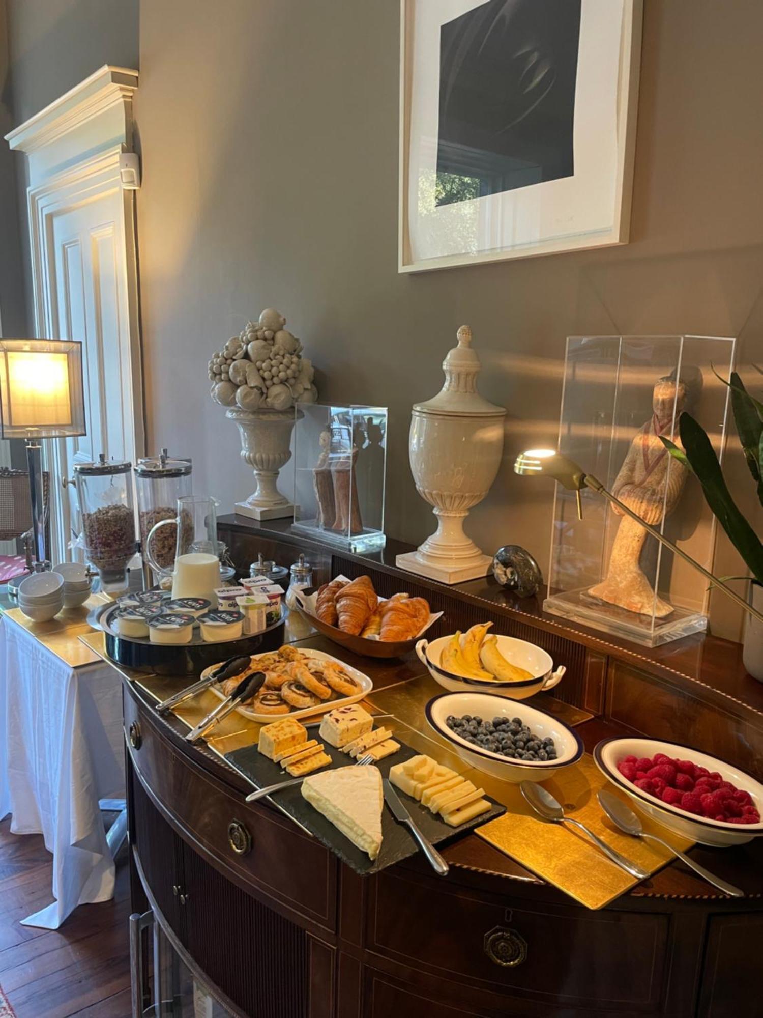 Six Brunton Place Guest House Edinburgh Ngoại thất bức ảnh