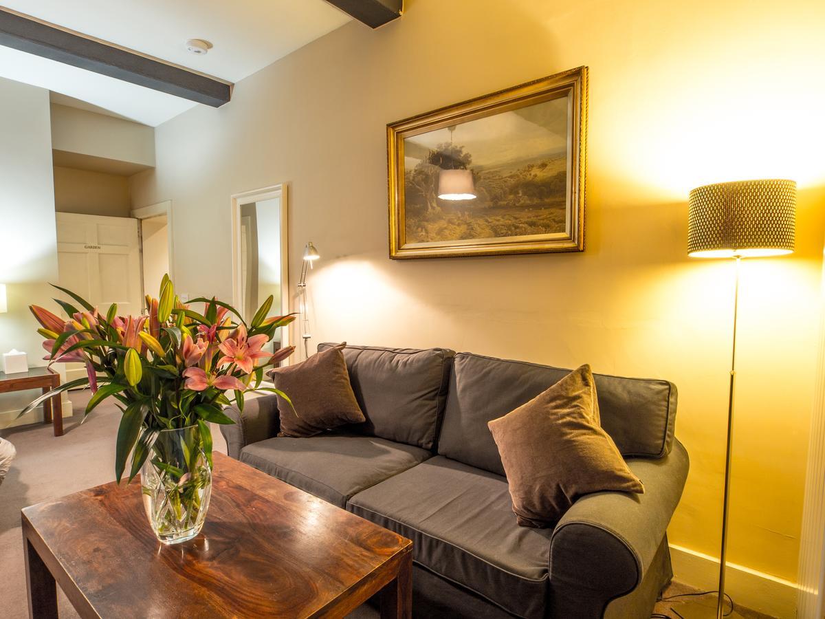 Six Brunton Place Guest House Edinburgh Ngoại thất bức ảnh